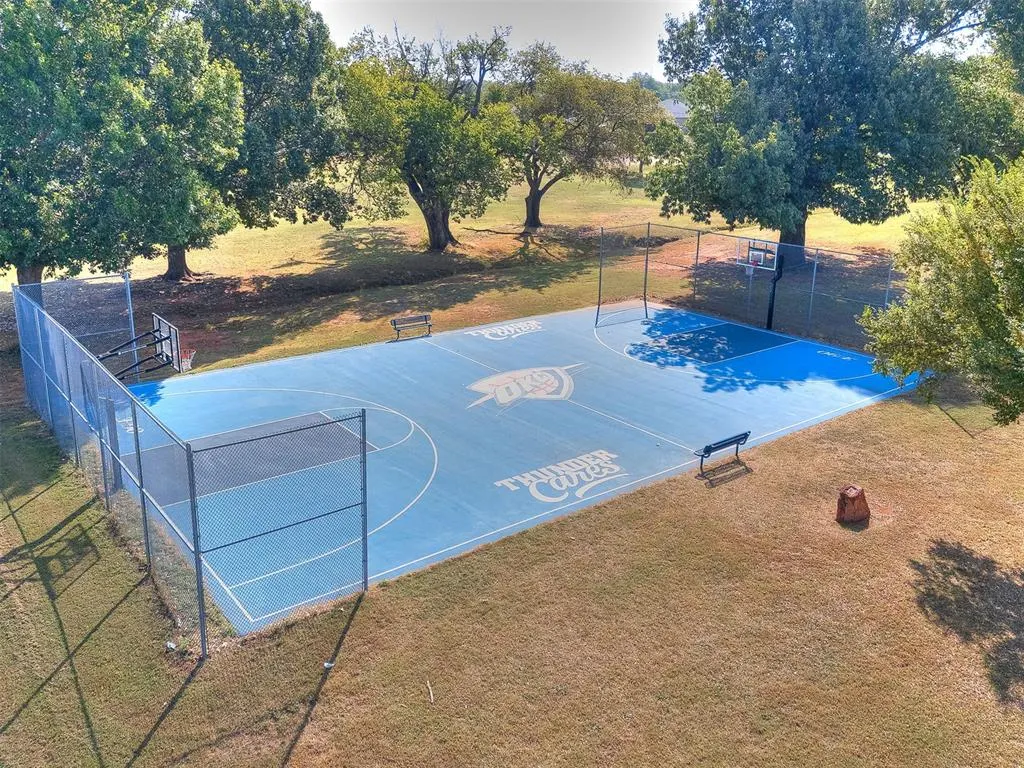 Photo 17 — 2609 S Lindsay Avenue, Oklahoma City, OK 73129