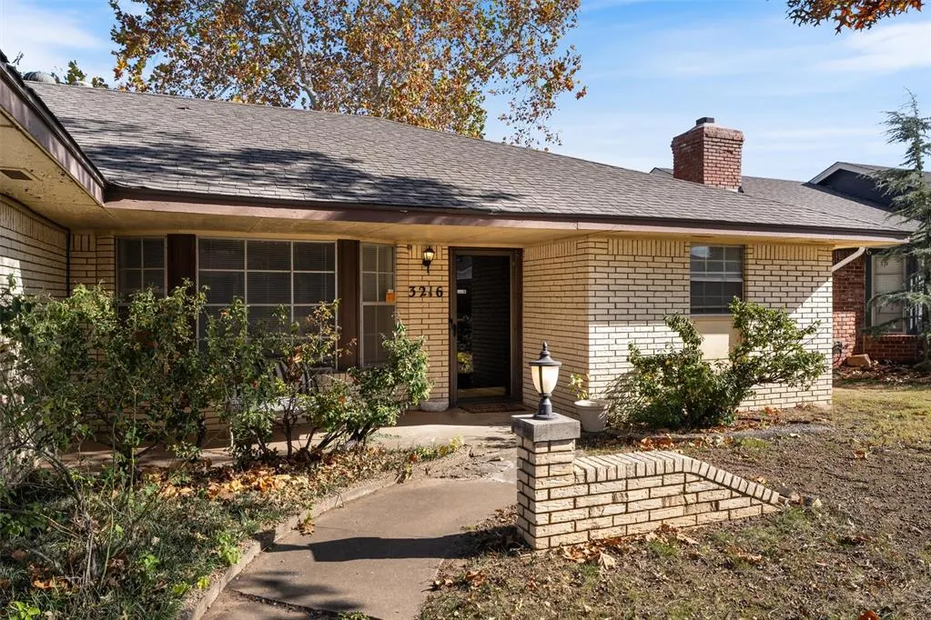 Photo 2 — 3216 N Vermont Avenue, Oklahoma City, OK 73112