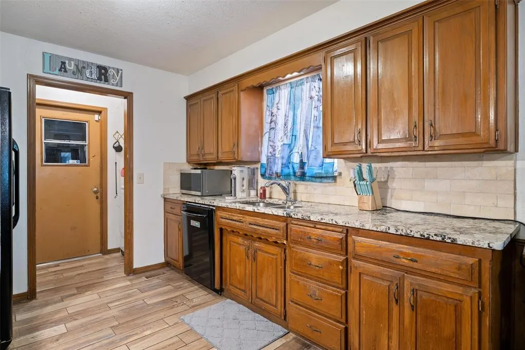 Photo 11 — 3216 N Vermont Avenue, Oklahoma City, OK 73112