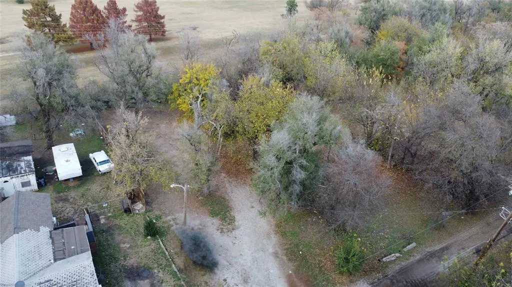 Photo 4 — 2015 SW 8th Street, Oklahoma City, OK 73108