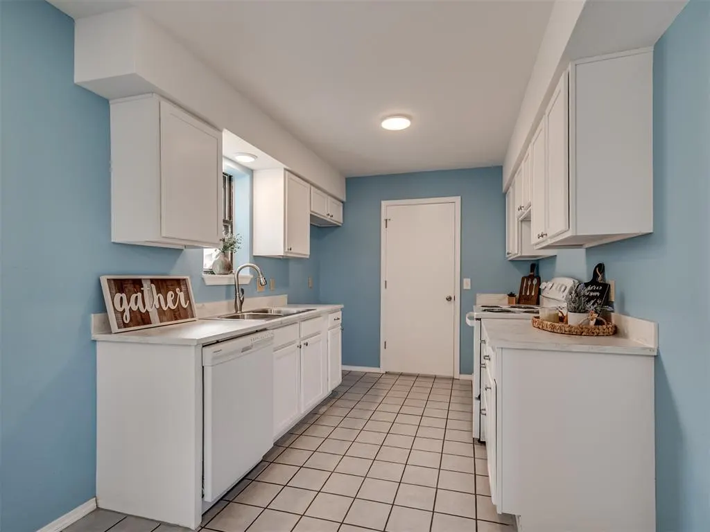 Photo 9 — 8408 S Douglas Avenue 8, Oklahoma City, OK 73139