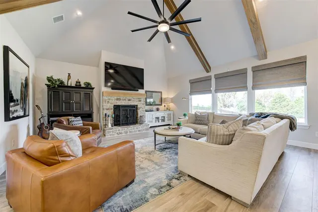 Photo 6 — 14142 Fox Lair Lane, Edmond, OK 73025