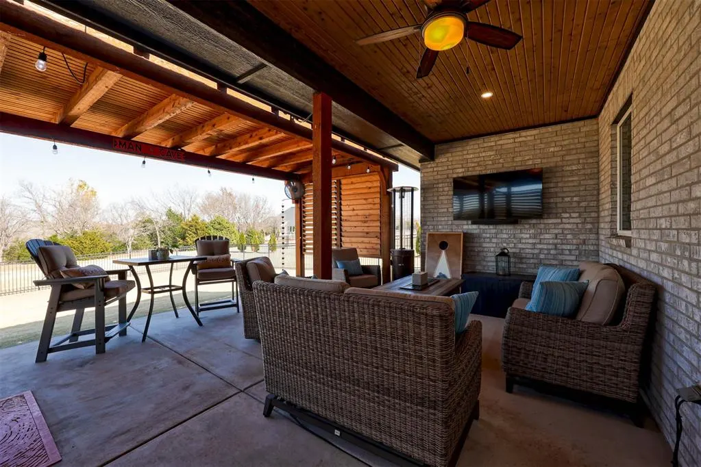 Photo 36 — 14142 Fox Lair Lane, Edmond, OK 73025