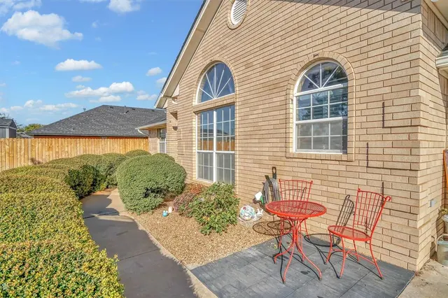 Photo 3 — 3100 Mallard Circle, Altus, OK 73521