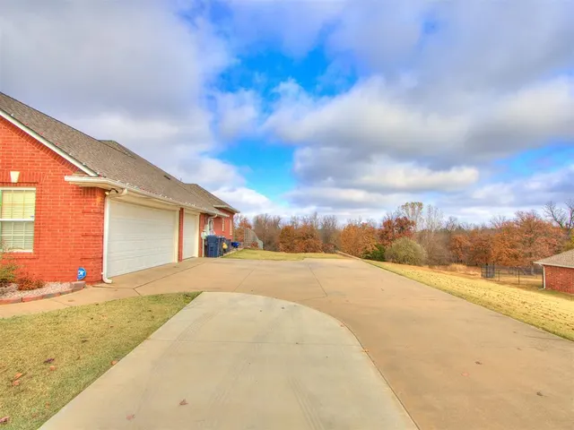 Photo 4 — 12715 SE 69th Street, Oklahoma City, OK 73150