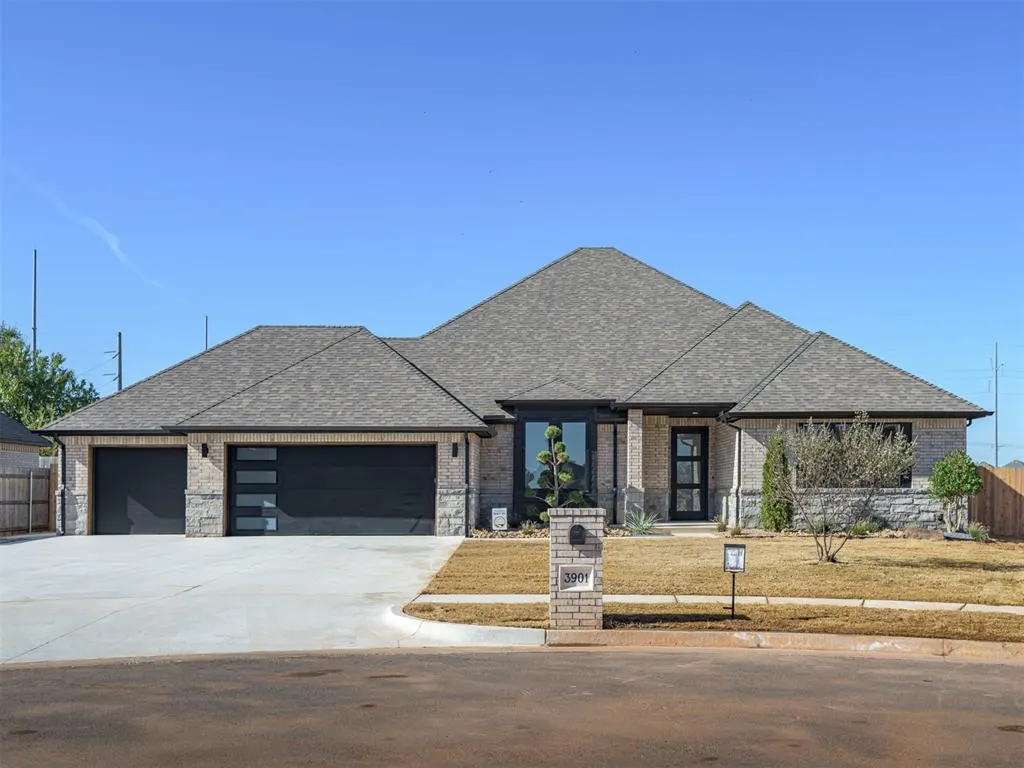 Front exterior — 3901 Sorano Drive, Moore, OK 73160