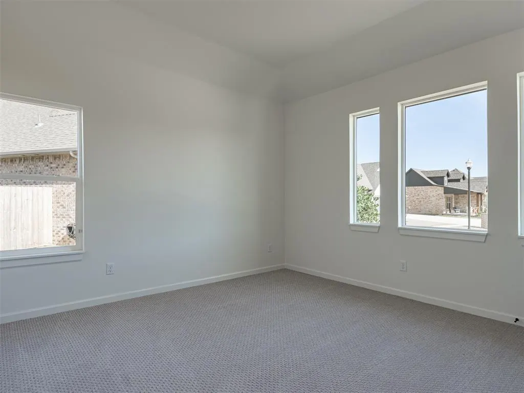 Photo 22 — 3901 Sorano Drive, Moore, OK 73160