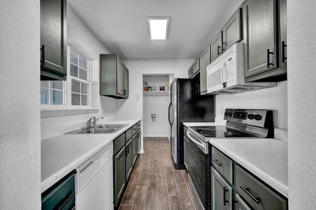 Photo 6 — 2644 S Land Avenue, Oklahoma City, OK 73108