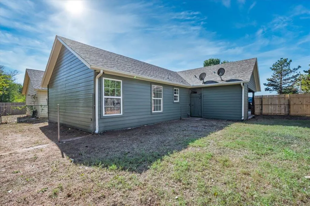 Photo 21 — 2644 S Land Avenue, Oklahoma City, OK 73108