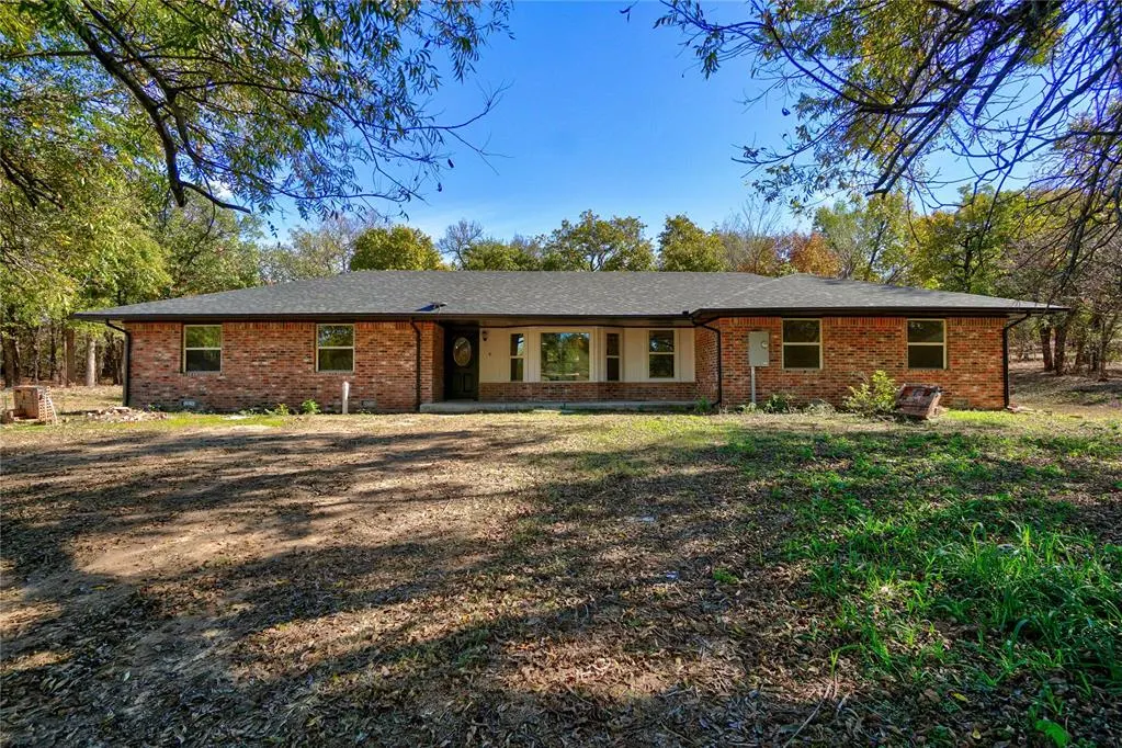 Front exterior — 6500 N Luther Road, Harrah, OK 73045