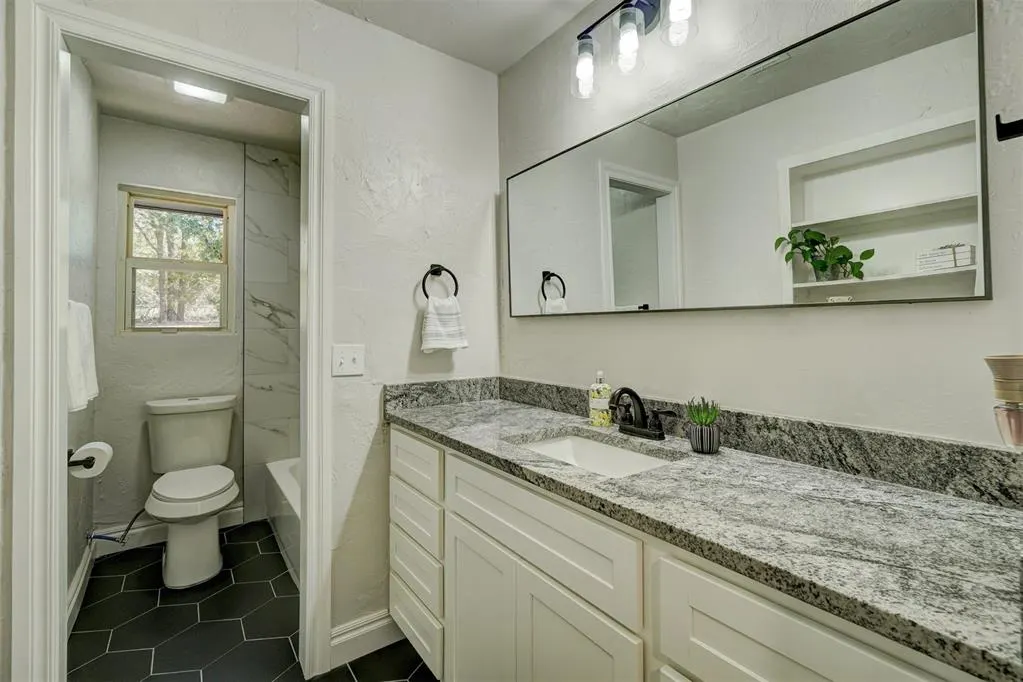 Photo 28 — 6500 N Luther Road, Harrah, OK 73045
