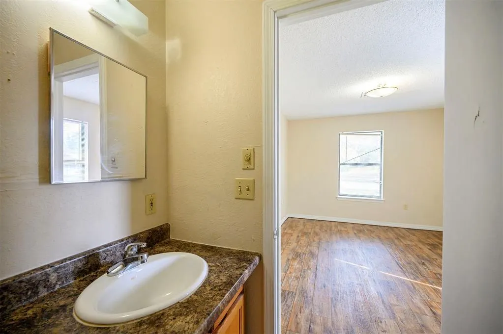 Photo 18 — 507 N Bock Street, Broken Bow, OK 74728