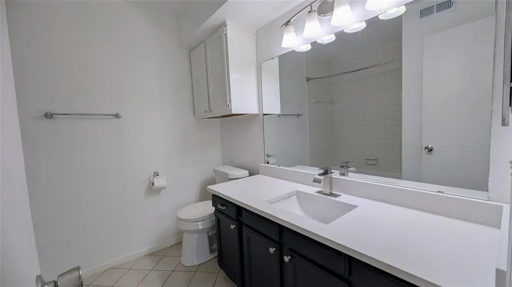 Photo 14 — 4400 Hemingway Drive 112, Oklahoma City, OK 73118