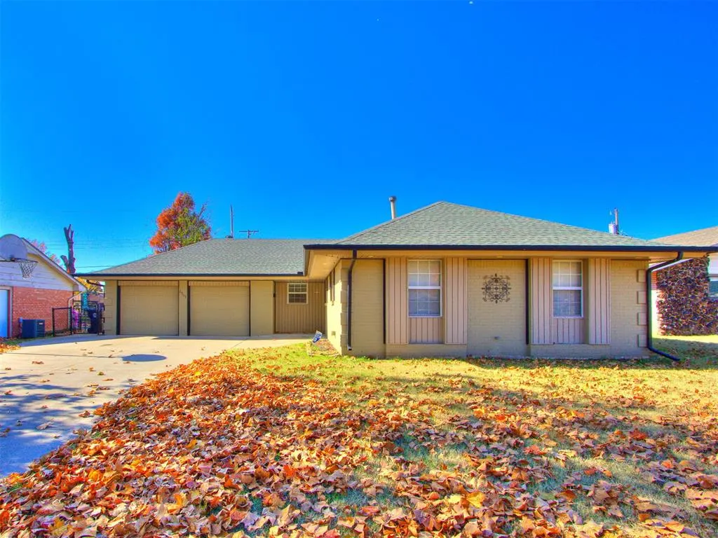 Photo 2 — 2909 N Tropicana Avenue, Bethany, OK 73008