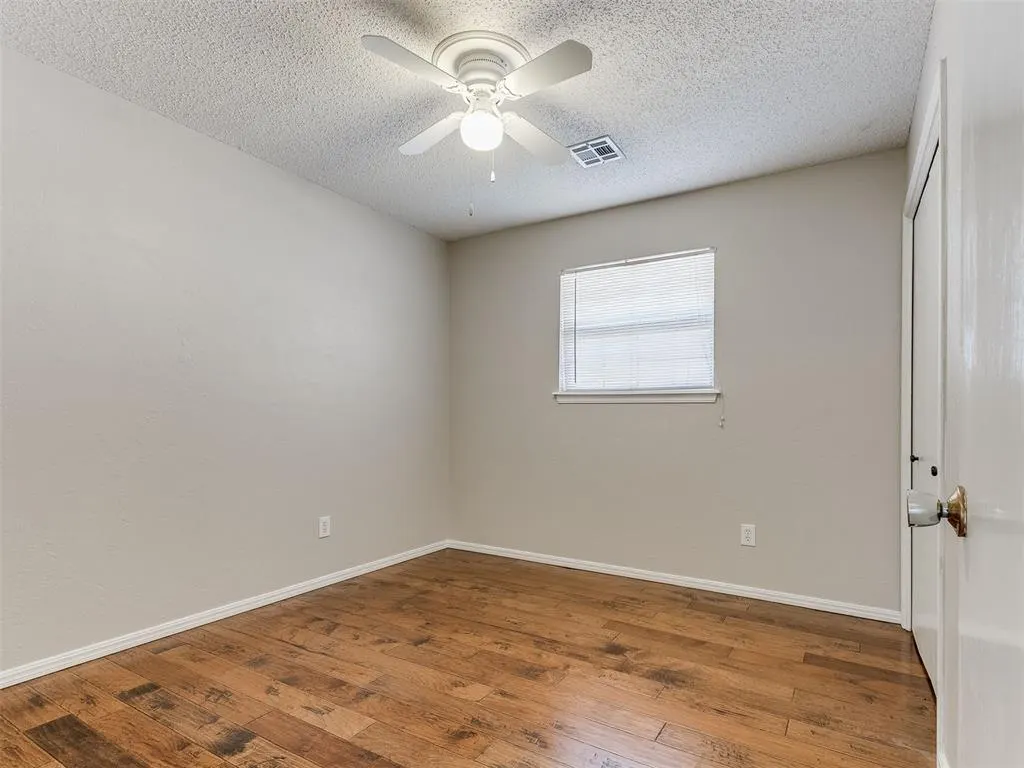 Photo 5 — 2909 N Tropicana Avenue, Bethany, OK 73008