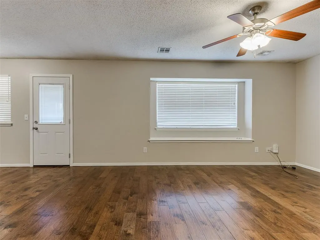 Photo 21 — 2909 N Tropicana Avenue, Bethany, OK 73008