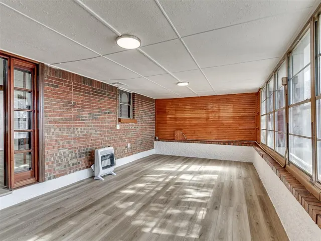 Photo 7 — 1316 Huron Street, Norman, OK 73071