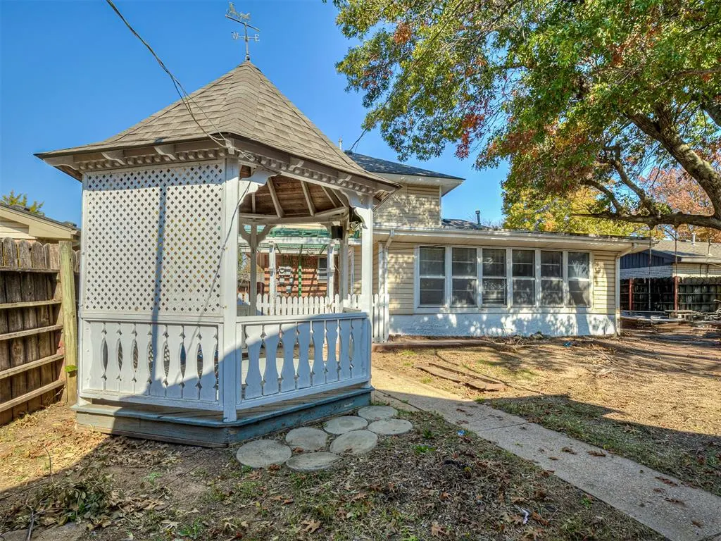 Photo 38 — 1316 Huron Street, Norman, OK 73071