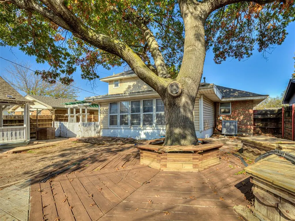 Photo 39 — 1316 Huron Street, Norman, OK 73071