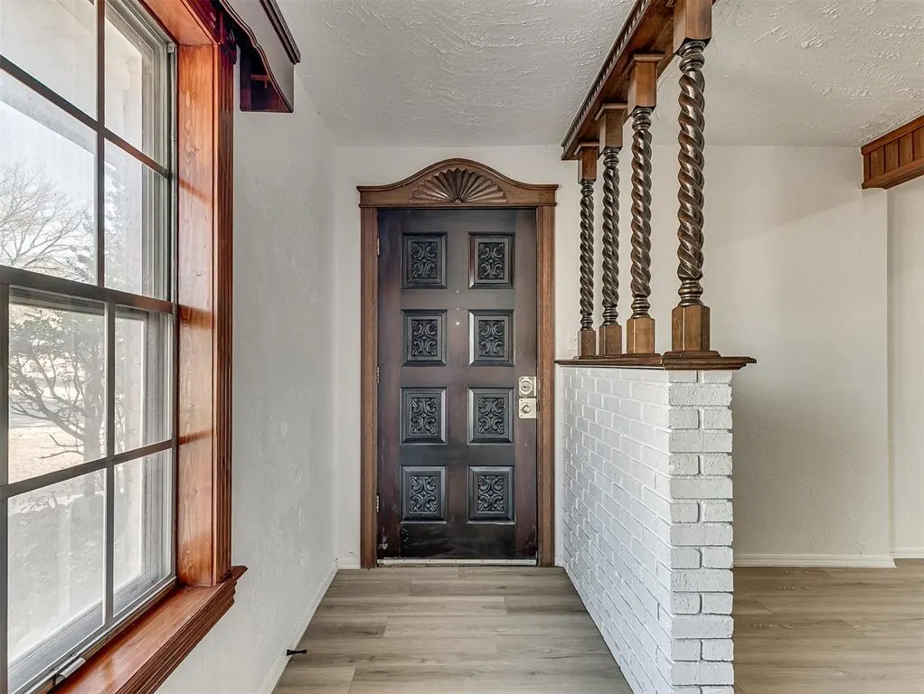 Photo 9 — 1316 Huron Street, Norman, OK 73071