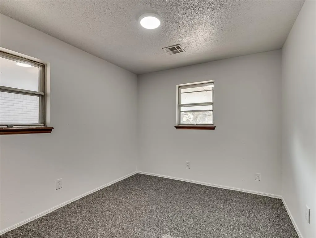 Photo 33 — 1316 Huron Street, Norman, OK 73071
