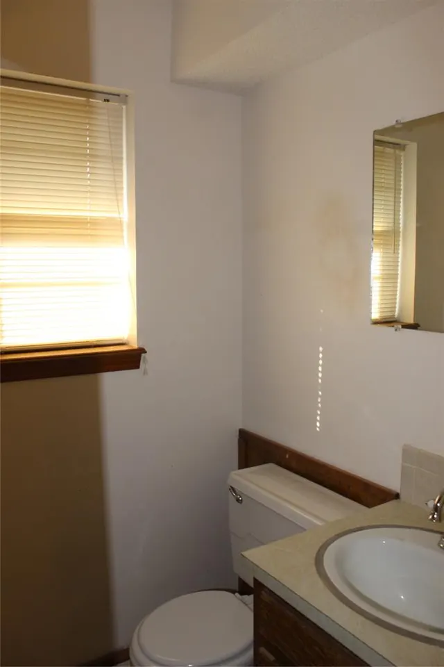 Photo 6 — 211 N Dewey Avenue, Chandler, OK 74834