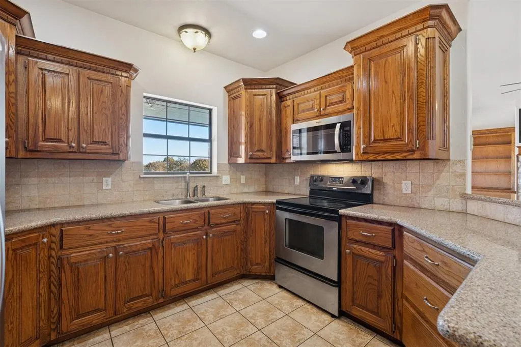 Photo 11 — 2421 County Street 2960, Blanchard, OK 73010