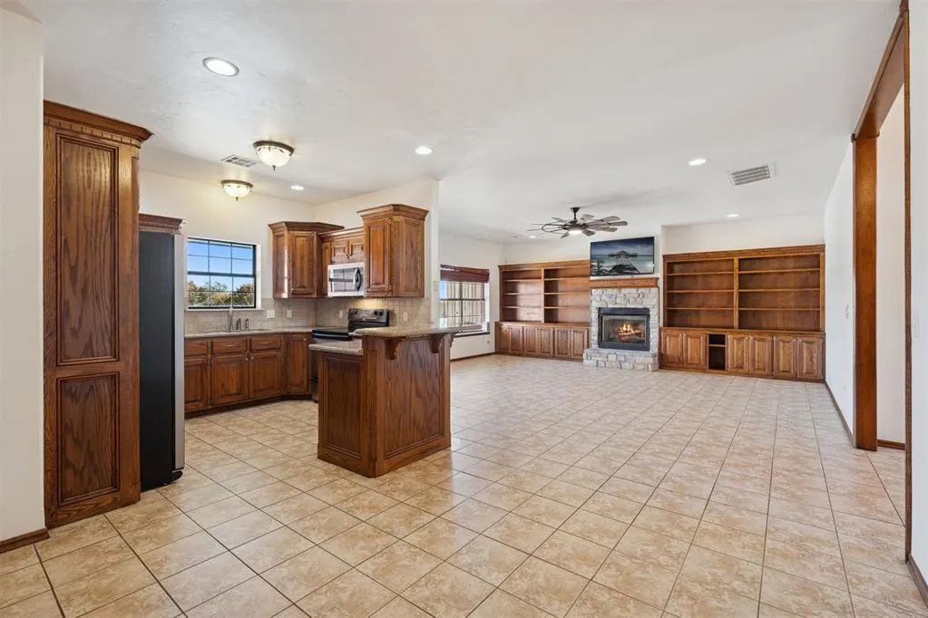 Photo 16 — 2421 County Street 2960, Blanchard, OK 73010