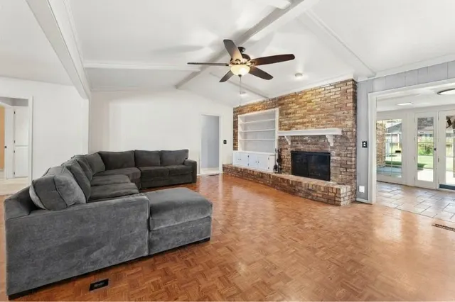Photo 3 — 2805 Tudor Road, Oklahoma City, OK 73127