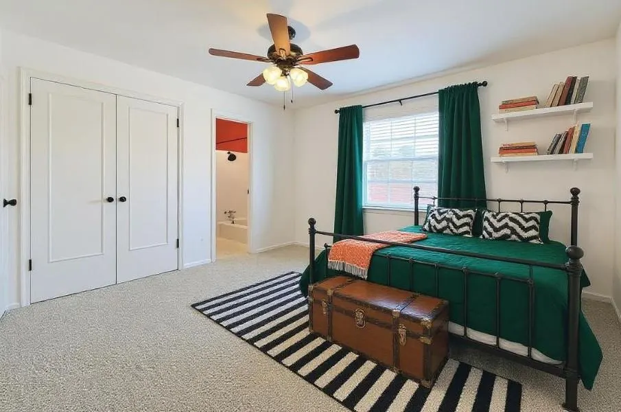 Photo 14 — 2805 Tudor Road, Oklahoma City, OK 73127