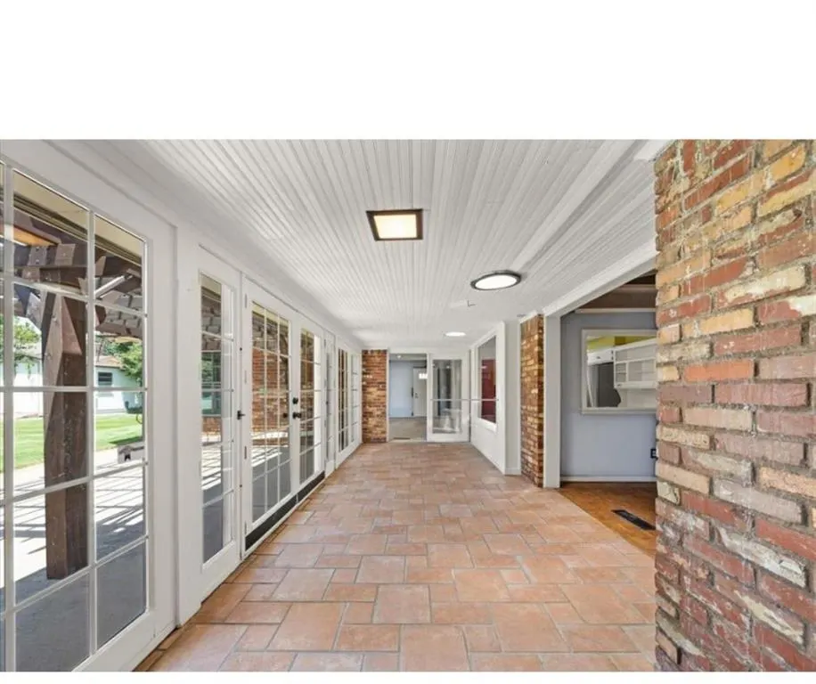 Photo 32 — 2805 Tudor Road, Oklahoma City, OK 73127