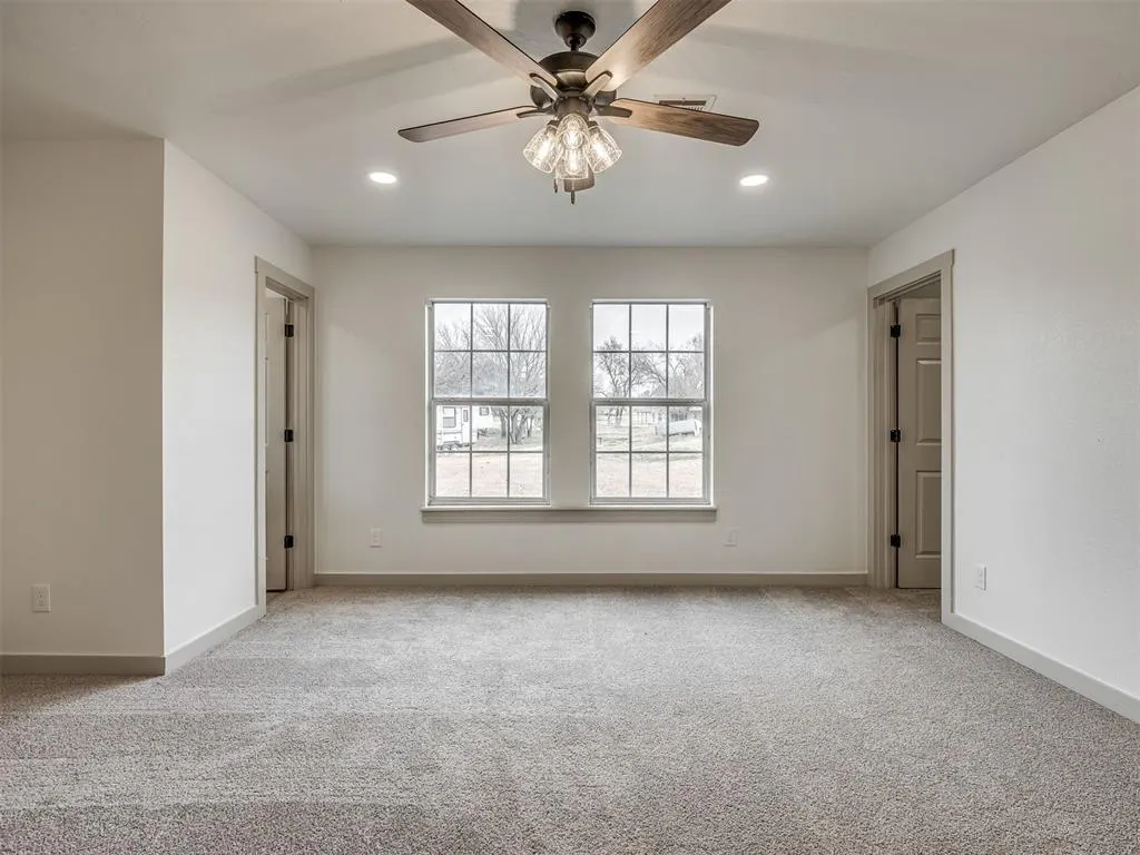 Photo 23 — 2085 Fox Lane, Tuttle, OK 73089