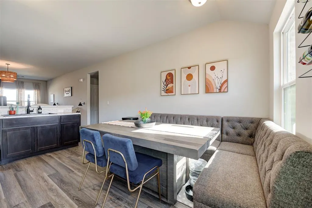 Photo 18 — 21118 Winding Brook, Harrah, OK 73045