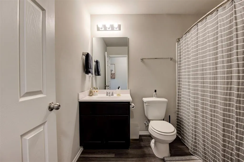 Photo 32 — 21118 Winding Brook, Harrah, OK 73045