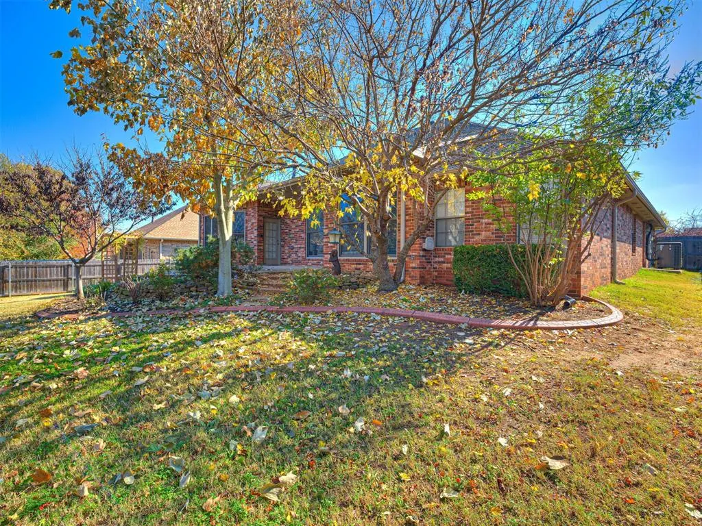 Photo 39 — 1810 Barrington Drive, Norman, OK 73071