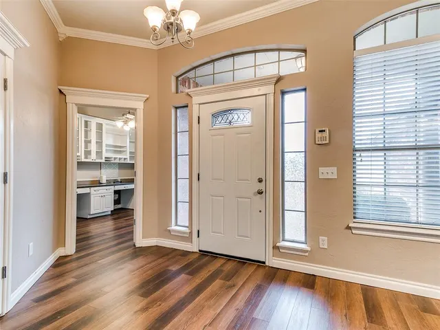Photo 5 — 1810 Barrington Drive, Norman, OK 73071