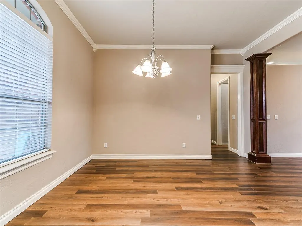 Photo 8 — 1810 Barrington Drive, Norman, OK 73071
