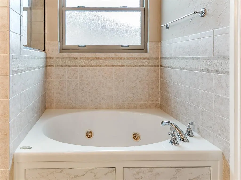 Photo 30 — 1810 Barrington Drive, Norman, OK 73071