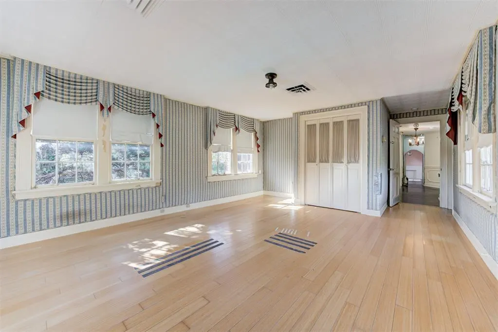 Photo 24 — 3701 NW 42nd Street, Oklahoma City, OK 73112