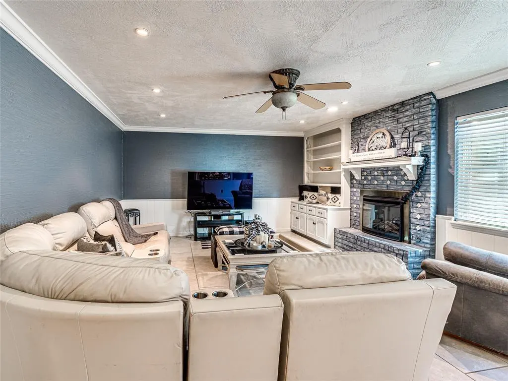 Photo 19 — 2400 NW 121st Street, Oklahoma City, OK 73120