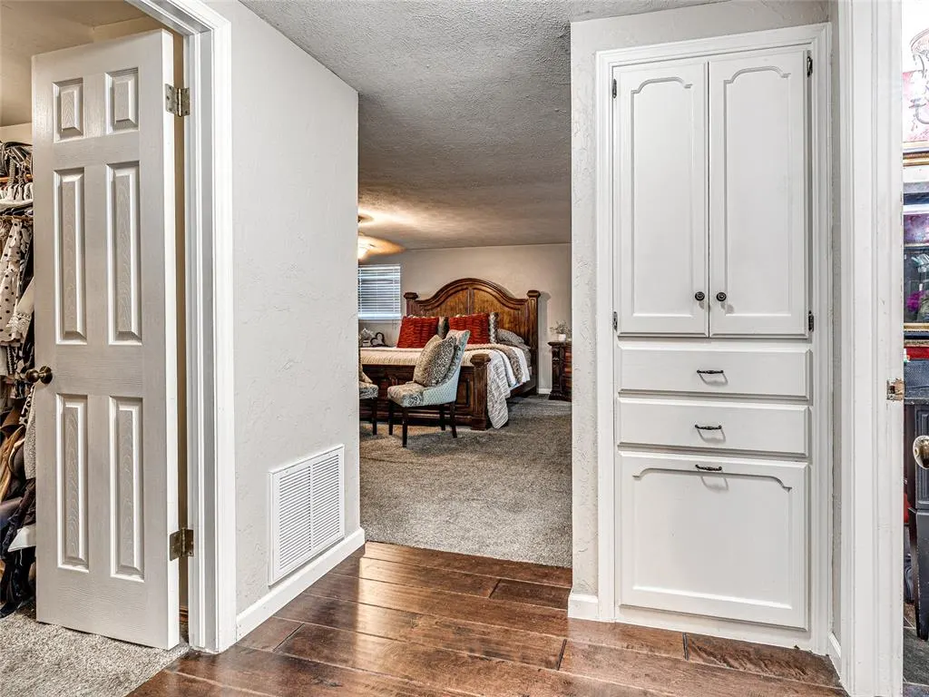 Photo 31 — 2400 NW 121st Street, Oklahoma City, OK 73120