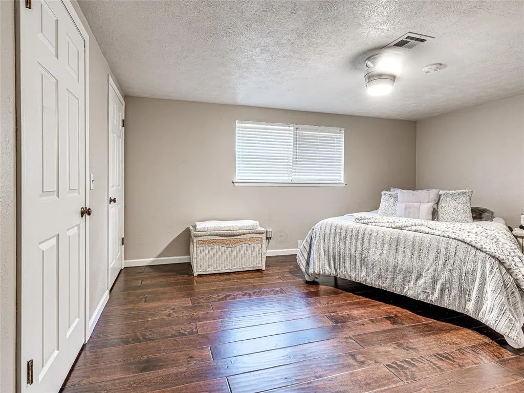 Photo 41 — 2400 NW 121st Street, Oklahoma City, OK 73120