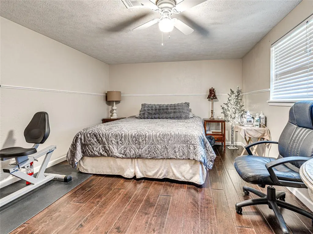 Photo 44 — 2400 NW 121st Street, Oklahoma City, OK 73120