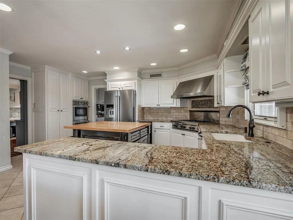 Photo 13 — 8622 Waverly Avenue, Oklahoma City, OK 73120