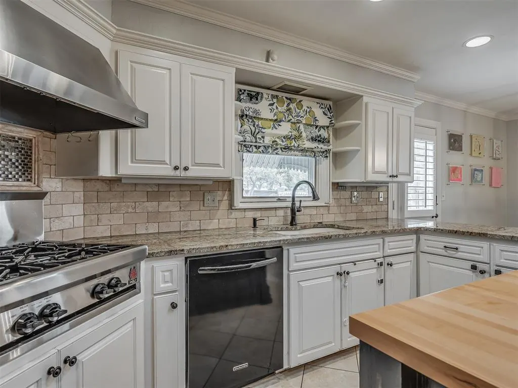 Photo 18 — 8622 Waverly Avenue, Oklahoma City, OK 73120