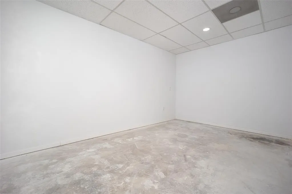 Photo 5 — 1014 N Flood Avenue, Norman, OK 73069