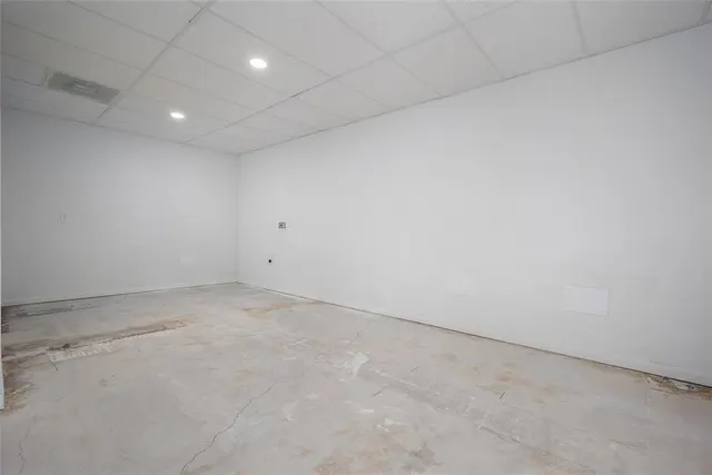Photo 6 — 1020 N Flood Avenue, Norman, OK 73069