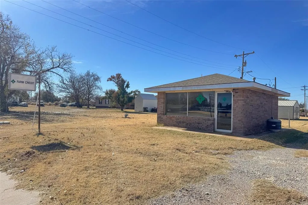 Photo 6 — 415 N Broadway Street, Taloga, OK 73667
