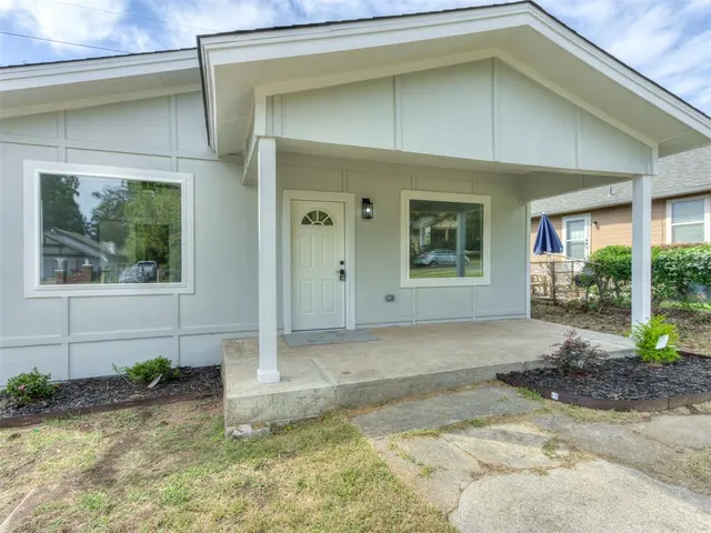 Photo 4 — 1716 NW 9th Street, Oklahoma City, OK 73106