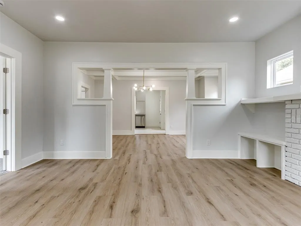Photo 8 — 1716 NW 9th Street, Oklahoma City, OK 73106